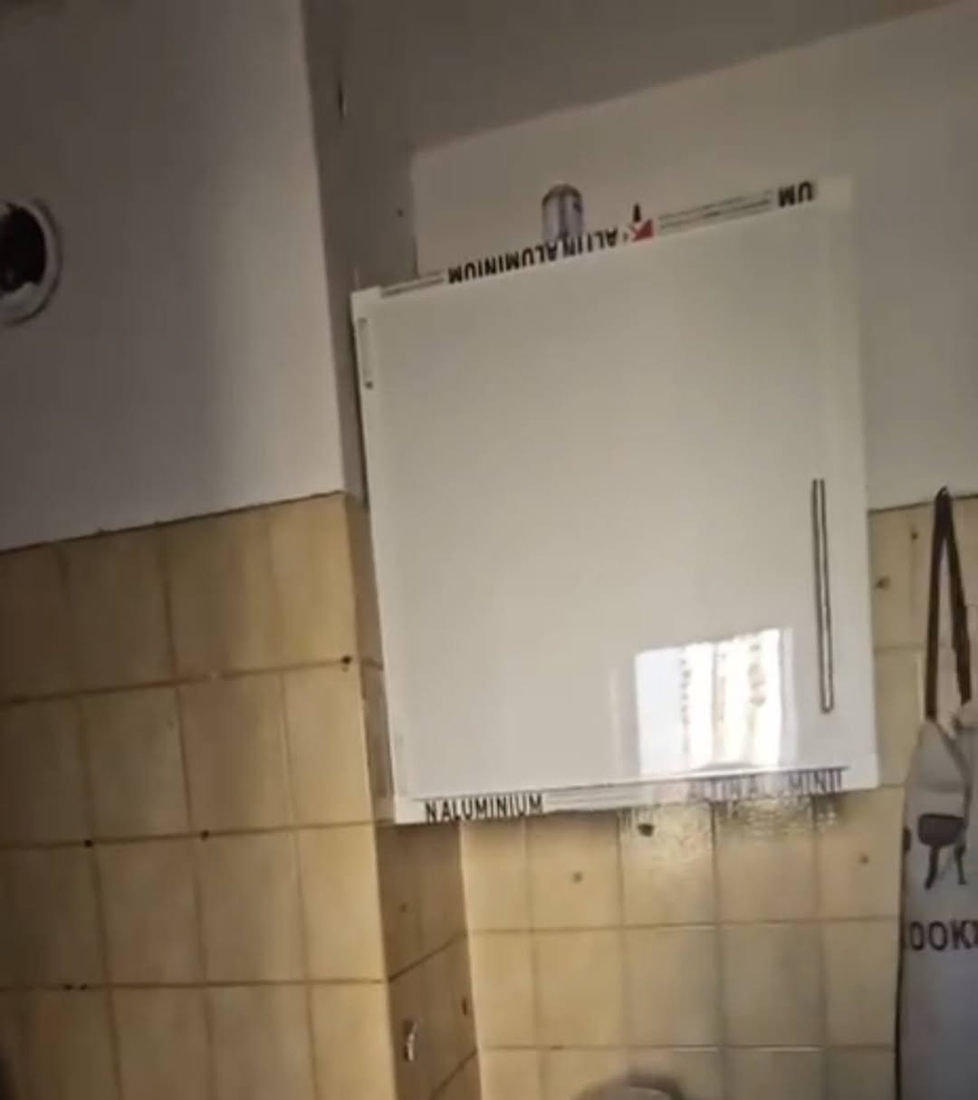 ***********
شراي يتفضل واتساب ادزلة فديو تفصيلي
كاونتر المنيوم تفصال هوه وغراضه كامله سعر كلش مناسب عنوان بغداد شارع حيفا
