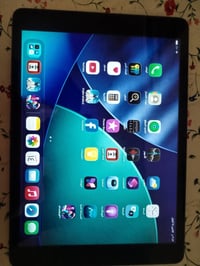 ايباد ٩ • نضيف • واتساب