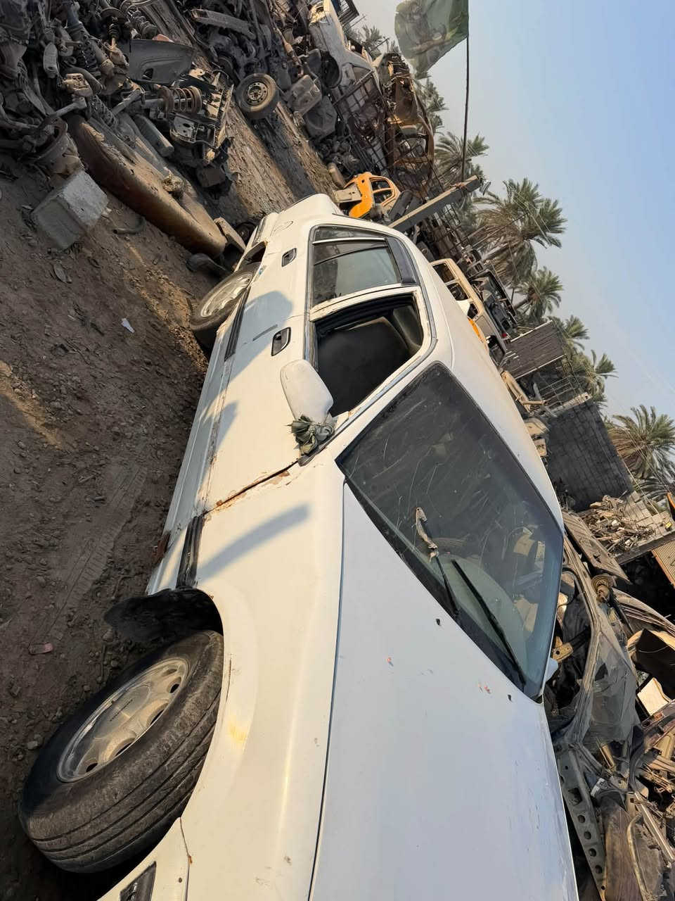 تم تفصيخ برنس عادي مكينه وكير جدد كشر نضيف الى يريد غراض موجوده العنوان بابل طريق المحاويل ***********
