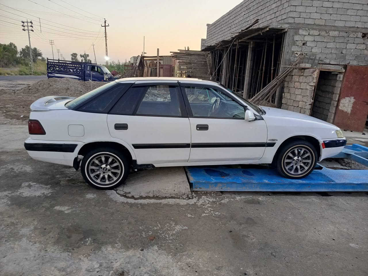 سلام عليكم دايو اسبرو 96 كير عادي نضيفه وخير من الله للبيع سعر مناسب مكلف بنشر *********** مكانها بغداد التاجي
