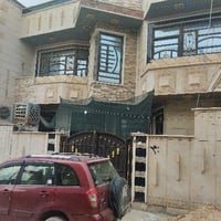 مربع ٣٠٠٠ حي الربيع • ٧٥م • ٣ غرف نوم