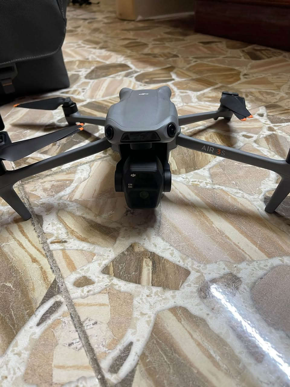 السلام عليكم
درون dji air3s  كومبو اخت للجديده لا فتح لاشخط طايره 4 مرات فقط بعدهه بالكارتون 

السعر 2300 عراقي 
المكان بغداد

للتواصل *********** لا يوجد توصيل

