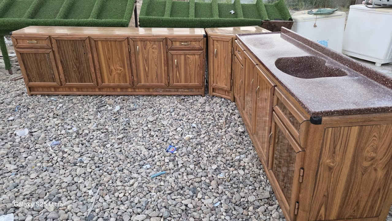 مجمع الربيع للأثاث المنزلي". 
العنوان واسط قضاء الصويرة
قرب محطة رضا الصالح الثانية 
*********** متوفر واتساب
