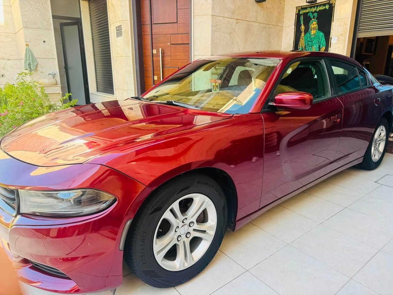 جارجر موديل 2020
لون كرزي 🍒 

وارد امريكي (( صور حادث امريكا موجودة مع الصور ))

كلين تايتل فقط دعاميه اماميه مصبوغه . 

مسافه مقطوعه 70

  استخدام شخصي 

رقم بغداد تحويل ثاني يوم 

سياره مواصفات SXT 

مواصفات 

محرك 3600

تو ويل

كشنات مخمل

منظومة زنون

شاشه وسط

حساسات خلفيه

 وكامره خلفيه

كراسي كهربائيه

ويل حجم 17

وباقي مواصفات معروفه

 السعر 220$ وبيها مجال 

 *********** 📞

العنوان/ بغداد
