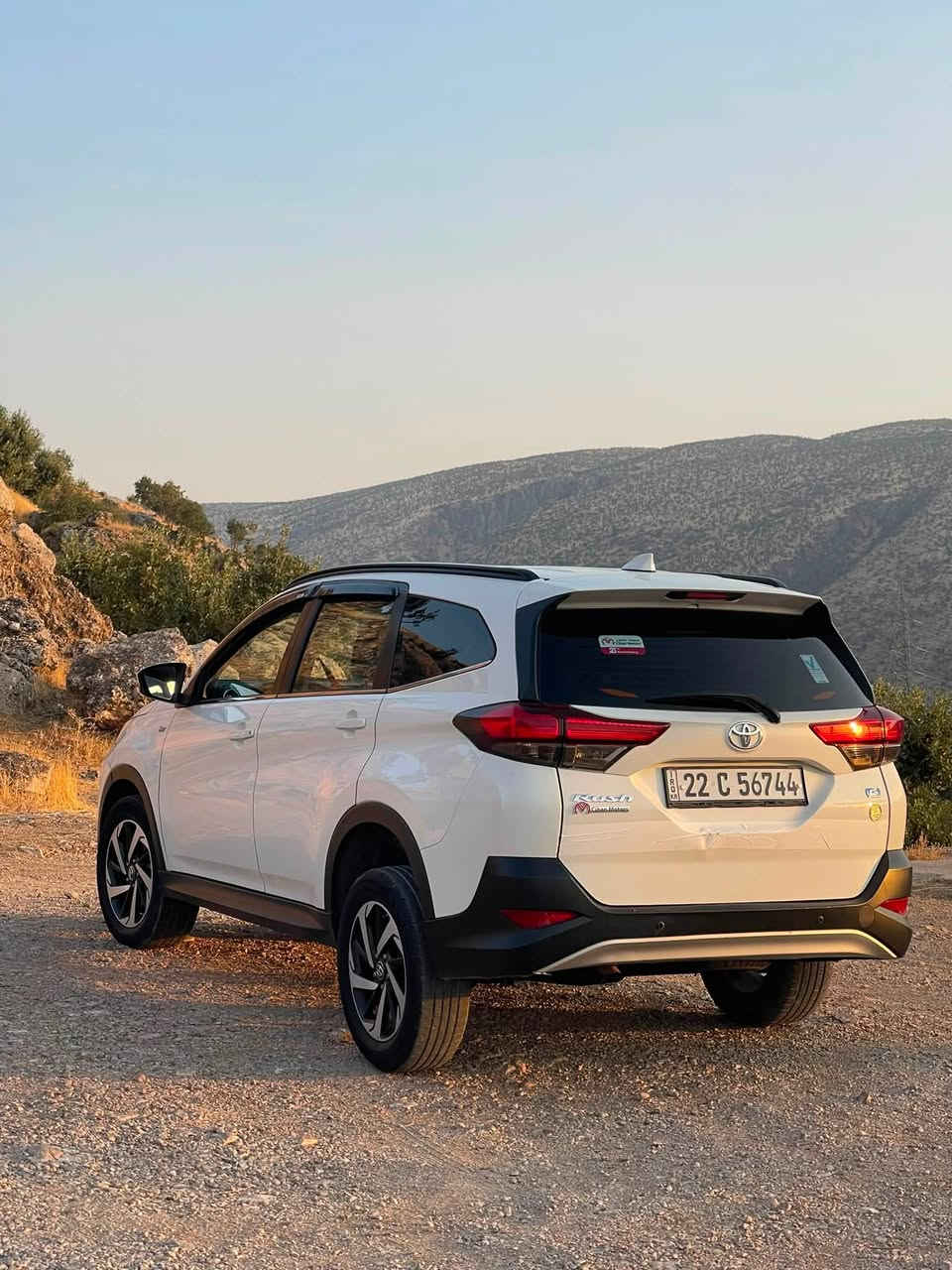 Toyota Rush
تۆیۆتا ڕوش بۆ فرۆشتن مۆدێل2019شەریکە جیهان ,
1گێڕو مەکینە بە شەرت 
2یەک پارچە سبوخ بێ ناو گرتن
مواسەفات 
3بەسمە 
4سێ ڕێز کوشین
5گێڕ تۆماتیک و حادی
6سوکان ڤۆڵیۆم
7لایت زینۆن و حەدەسە
سەیارەکە جایزەو بێ موشکیلەیە 4وار پستۆنی مەڕخوب 
ناونیشان . خەلیفان 
☎️ ***********
☎️ ***********
