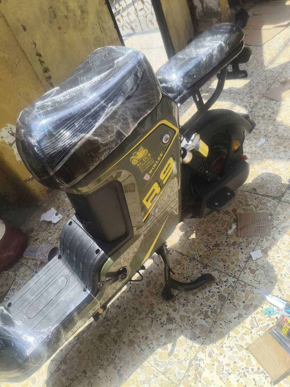 *🚲 للبيع دراجة شحن R9 كلف من شخط*

*التفاصيل:*
- *الحالة*: نظيفة جداً، ماشية *4750 كم* فقط
- *البطاريات*: حجم *32* - *5 بطاريات* + كفالة صارلها *شهرين*
- *الكهربائيات*: ملف وكهربائيات فول
- *المصدر*: مأخوذة من وكيل
- *المكان*: البصرة
سعر 450وبيحه مجال 

*السعر*: للاتصال والتفاوض

*للتواصل*: *********** 📞
