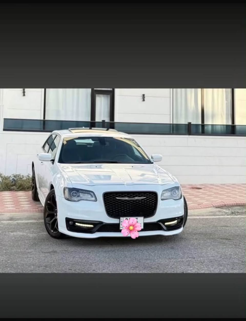 اوباما  S300
موديل ٢٠17
اللون  ابيض
محرك v6 3600
السيارة جديدة بكل معنى الكلمة
ماشية 87  مايل
رقم اربيل جديد 
مواصفات S كولد
بصمة
تو ويل
داخل اسود
شفتات ستيرن
تشغيل عن بعد
كامره خلفي 
سماعات بالصندوق بيتس
بانوراما 
كشن جلد
كشن كهربائي سائق
كشن كهربائي السكن
هيتر كشن 
ويل كب ٢٠ 
شاشه جبيرة 
كشن كهربائي
مكان اكواب  حار و بارد 
لايت زينون امامي 
السيارة  وارد كندى كفالة
كلين تايتل  حتي دعامايات بدون  صبغ
السعر 265 ورقه وبيه مجال 
الستفسار خاص او على الاتصال ***********e
