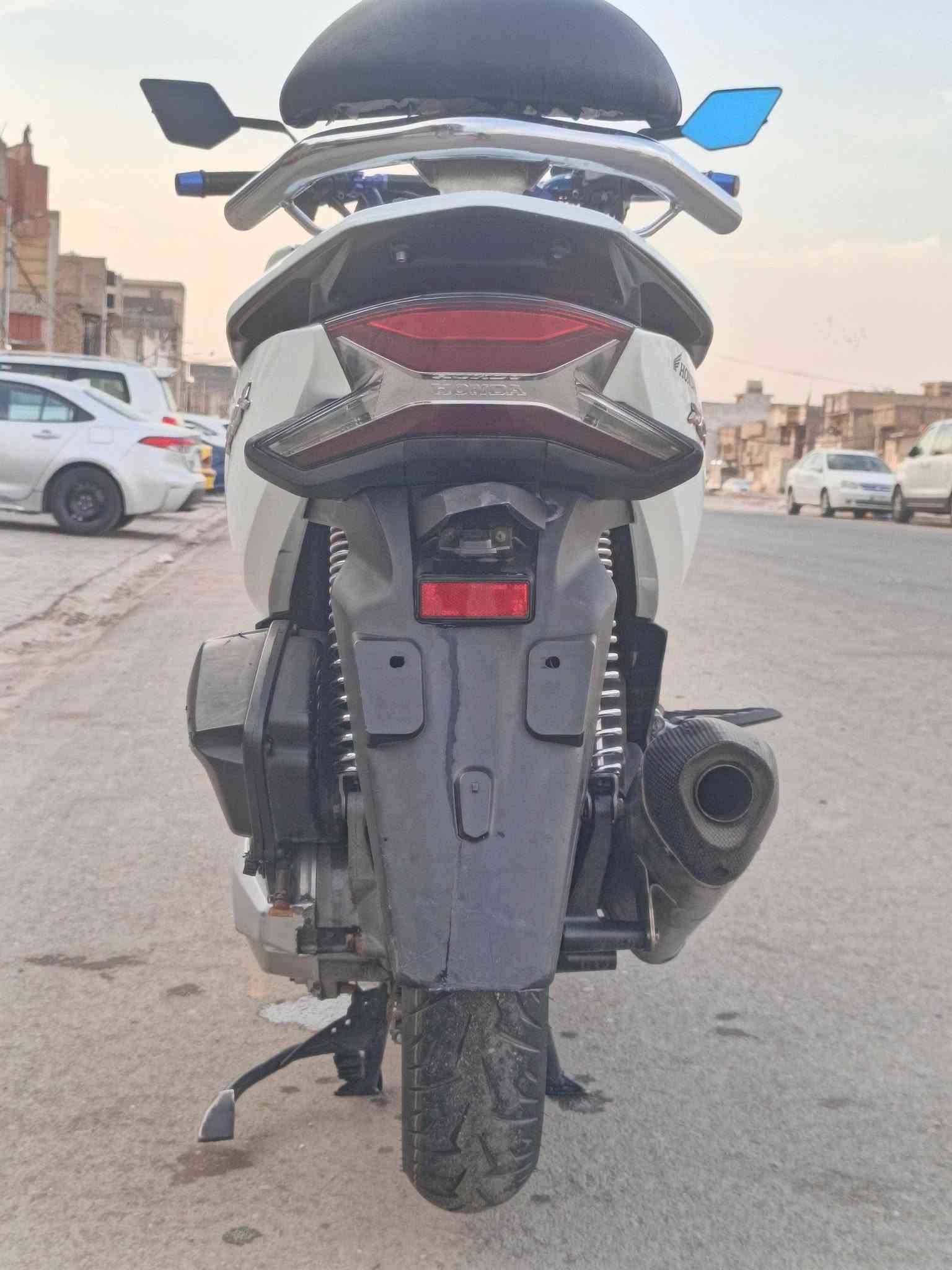 بي سي اکس • ١٥٠ • جيل ثالث