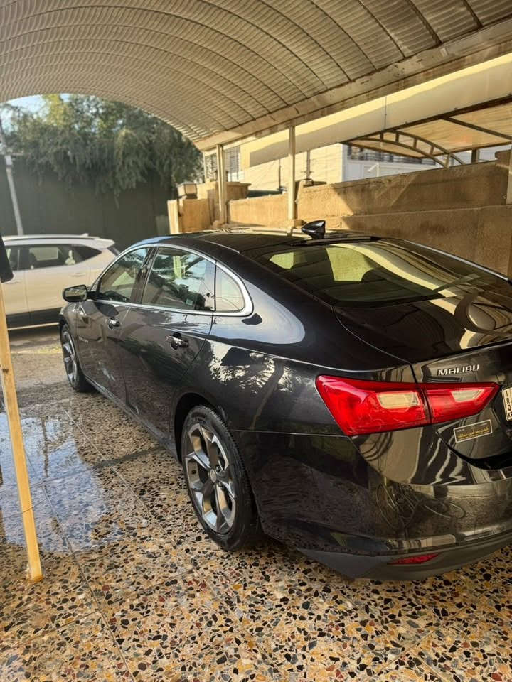 ماليبو ٢٠٢٣ lt للبيع بدون صبغ بدون تبديل بارد باب السايق ماشيه ٤٤ الف مايل السعر ١٣٧٠٠$ وبيها مجال للاتصال ***********
