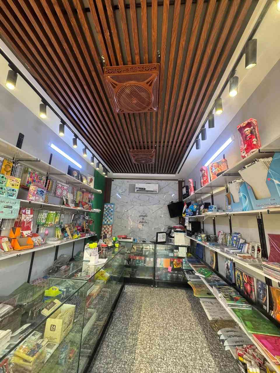 📚 مكتبة للبيع جاهزة للعمل بالكامل
🔴 سبب البيع: عدم التفرغ .

المكتبة مرتبة ومجهزة وتحتوي على:

-قرطاسية

-العاب

- هدايا

🔹 التجهيزات:

• سبلت جداري

• عدد 2 طابعات

• جهاز كبس

• جهاز سبايرول

• سستم كاميرات كامل

• جام خانه

• رفوف

• عارضة

•ستاند نظارات

• ستاند مفاتيح

• فاترينات عدد ٦ 

• ستاند حقائب 

• ستاند هدايا

• بلازمة 

• منظومة نت ضوئي كاملة

- ديكور كامل 

📍 الموقع: حي الجهاد – الشارع التجاري - مقابل اسواق الجود

المحل جاهز، والمعاينة خير دليل. وللاستفسار الاتصال على الرقم 

📞 ***********
