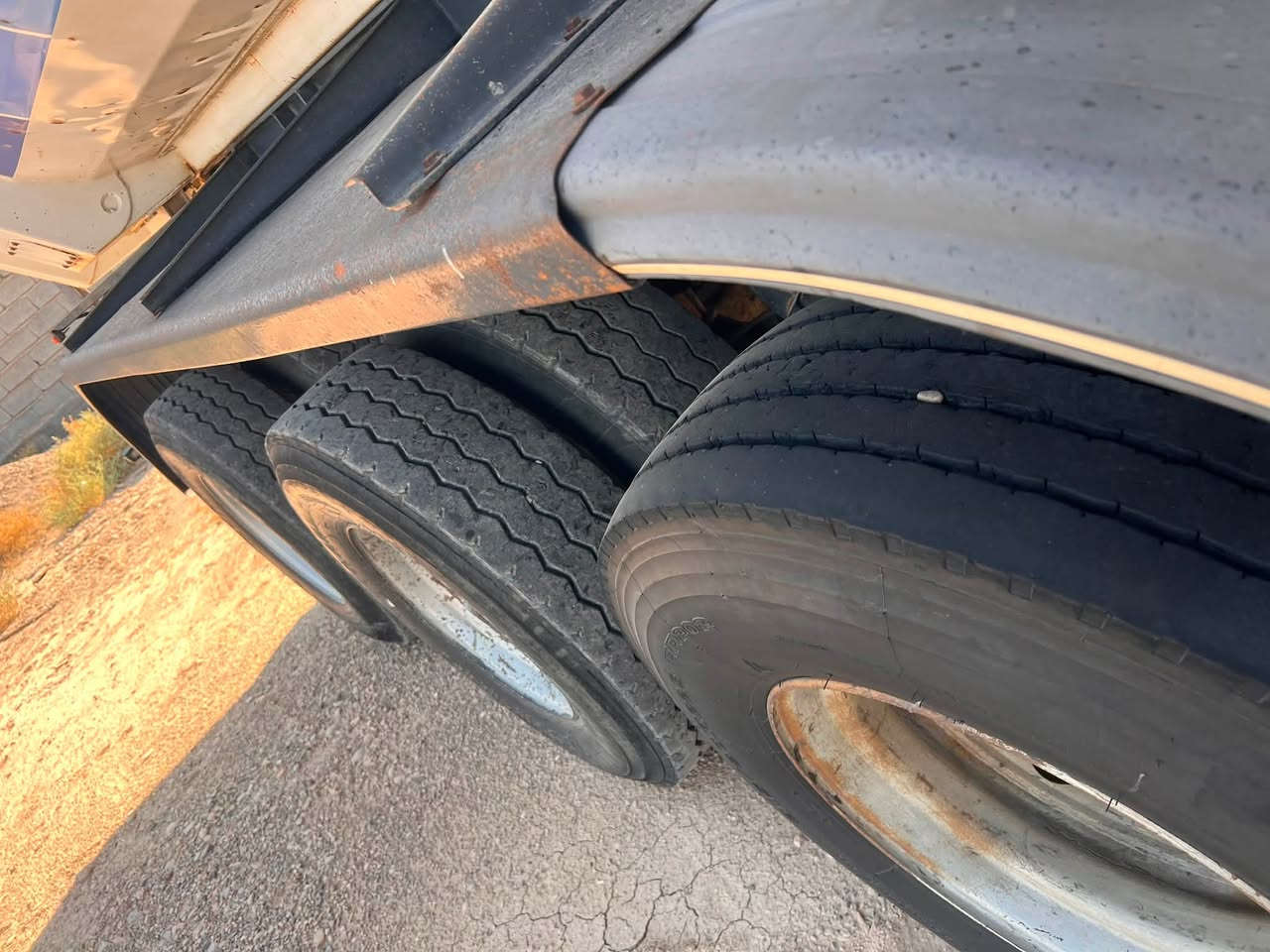 ملك نيسان البيع طول7.5.   ***********
