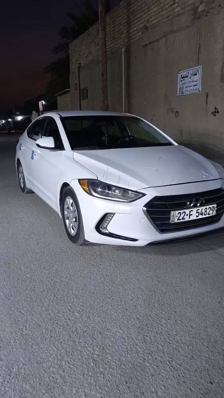 السلام عليكم
الانتره موديل 2018 
وارده امريكي 
ماشيه 71 الاف
محرك 1800 دوش
حادث بس بنيد مبدل سونار موجود بل منشور 
كير مكينه كفاله 
السياره بيها منضومه غاز 
تبريد ثلج
رقم اربيل بسمي تحويل ثاني يوم سنويه 2029 
السعر 120 وبيها مجال 
مكاني بغداد الدوره ابو الدشير 
رقمي ***********
