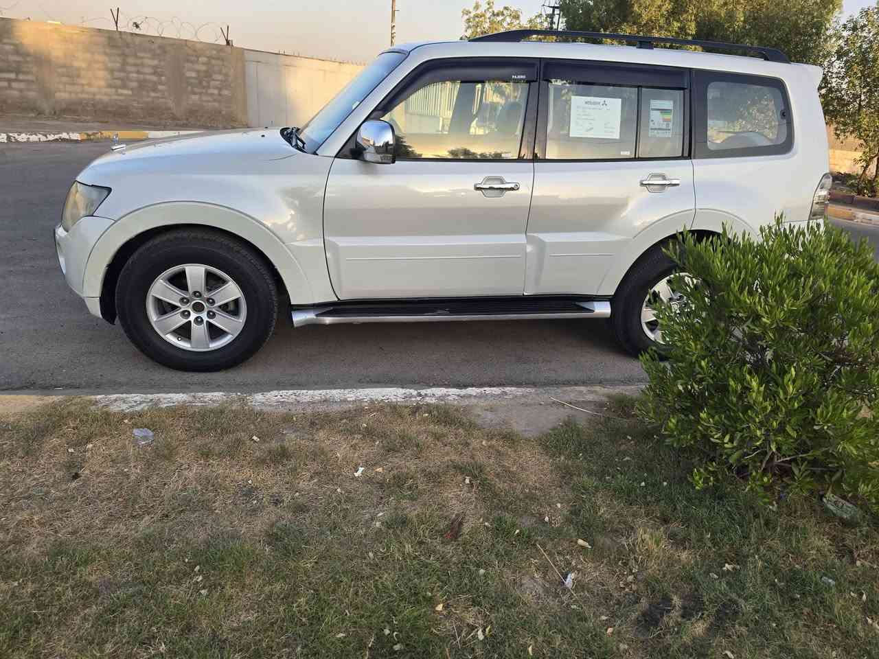 باجيرو حبتور فول مواصفات.خليجيه..موديل 2007.شكل العشره...الون ابيض ،صدفي ...مكينه 3000..
7..راكب ..كشنات جلد داخل لونين صاج واسود كشنات كهربائي 
مري شفط .تبريد 3قطع اشايربلمري .حساسات خلفيه .بعد بيه هواي مواصفات ..بيه 3قطع صبغ بدون دواخل والسونار موجود .
رقم بغداد الجديد هزه جديده بسمي ...
السعر(112$)والشراي يدلل...العنوان بغداد الكرخ شهداء السيديه قرب تقاطع درويش ..ولتفاصيل اكثر الاتصال على الرقم 
***********...علي تحياتي للجميع
