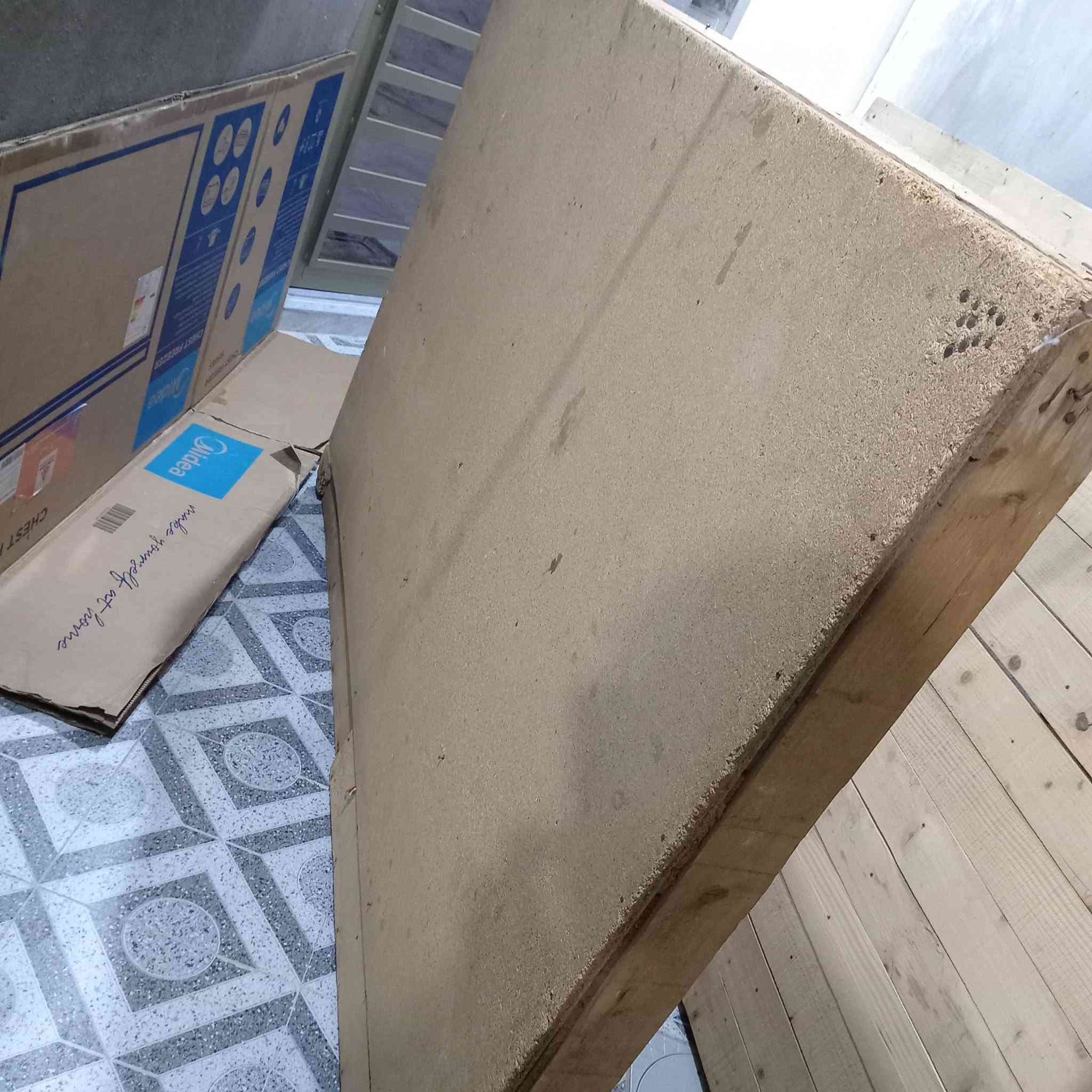 جرابي • نضيفات • نفرين