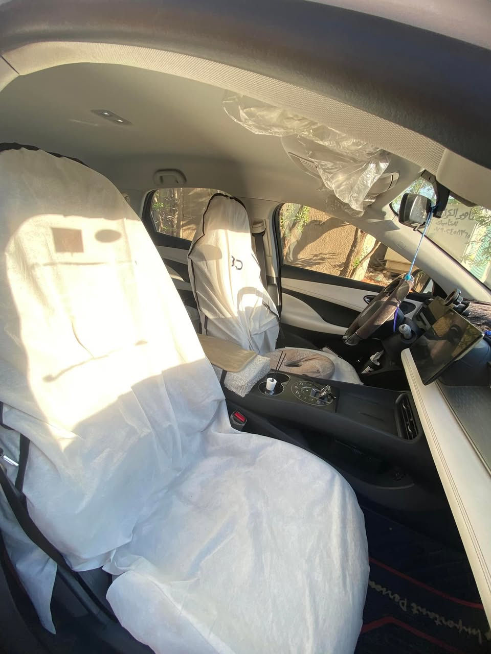 Byd seal5
ويل كروم 
ماشيه :21 كلي 
مكفوله كفاله عامه 
ماعدا شخط بسيط بداعميه الاماميه 
عارضه 20,500 وبيها مجال بسيط 
الاستفسار :  ***********
