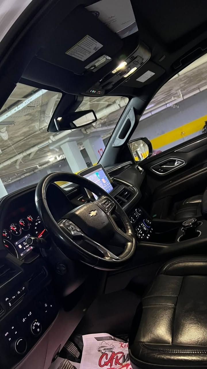 * الموديل: 2021 شيفروليه تاهو RST
* المحرك: 5.3L V8
* المواصفات: 
* ⁠خمس كامرات  360
* ⁠رادار  امامي 
* ⁠شاشة كبيرة 
* ⁠شاشات خلفية 
* ⁠كشنات تدفئة 
* ⁠تبريد قطعتين
* ⁠مثبت سرعه
* ⁠مثبت مسار
* ⁠تدفئه في الاستيرن
* ⁠كشن خزن
* ⁠كشنات منفصلة
* ⁠هاند بريك دكمة
* ⁠فتحة سقف مع بانوراما 
* ⁠مانع انزلاق
* ⁠4WL and 2WL 
* العداد: 131,000 كم (قابل للزيادة)
* الوارد: أمريكي
* الحادث: قطعتان جاملغ مع بند
* ⁠يوجد هناك رصعات مع بارد
* مكاني الدوره 
* السعر 33 ونص 
* ***********
* ***********
