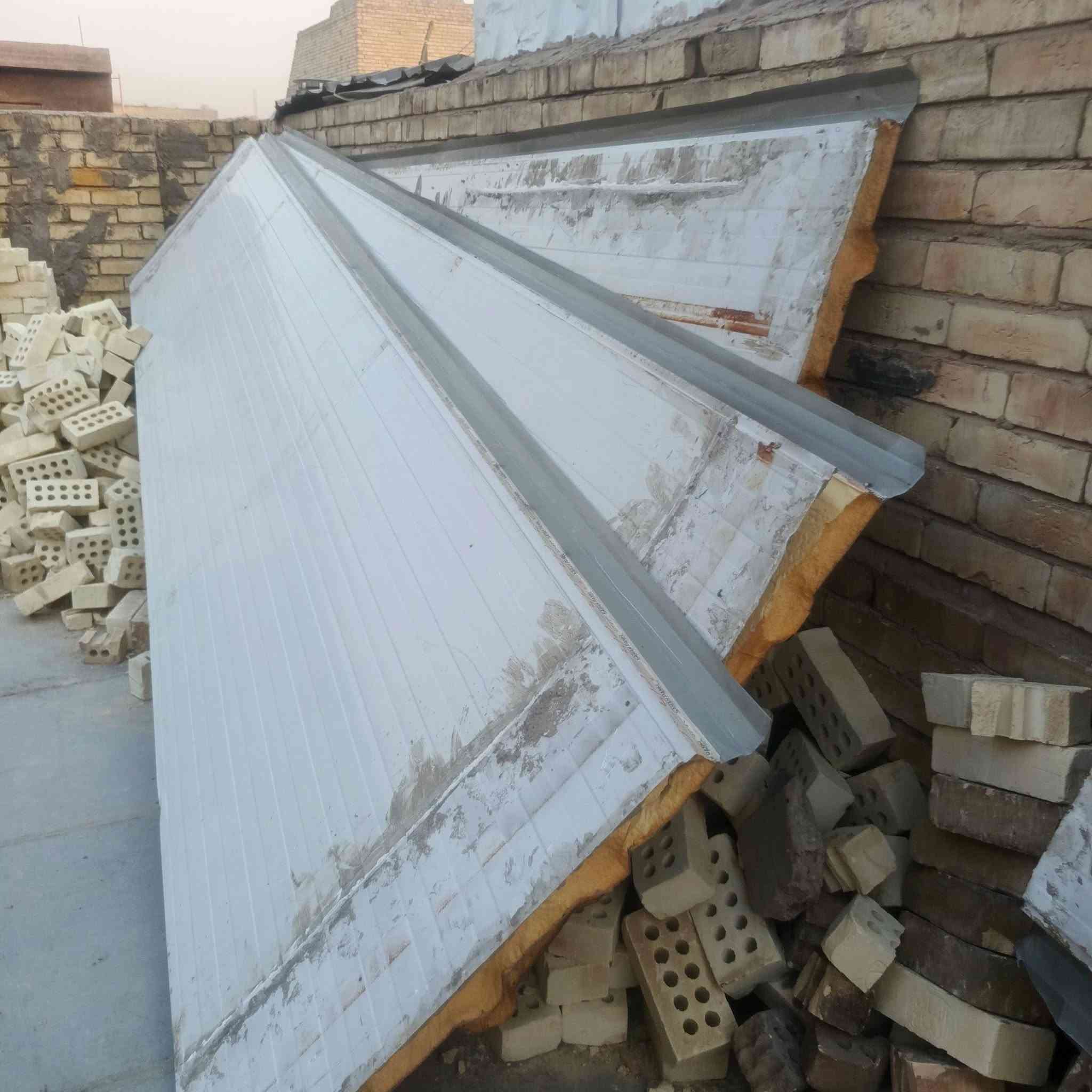 شندويش عدد القطع ٣
القطعه الوحدة خمس امتار
للعنوان بغداد الشعله
***********
سعر المتر ١١ الف
