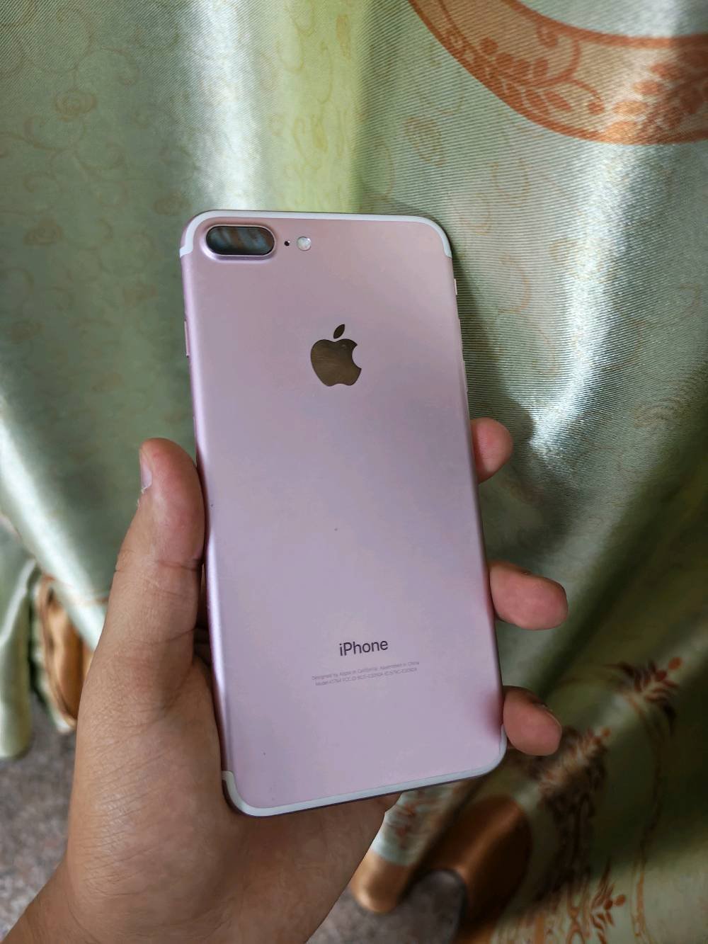 📱iPhone 7 Plus

السلام علیکم

ايفون 7 بلص

💾الذاكرة : 256GB

النظافة : 100%

البطارية: مستبدلة ببطارية جديدة أصلية وكالة

تم إغلاق الجهاز وإرجاع العزل / الوتر بروف بعد تبديل

البطارية

النموذج: M

كلشي شغال بي خط اتصال وايفاي تحديث و فرمته

السعر: 135 ألف

قابل للتفاوض

يوجد توصيل لجميع المحافظات

للتواصل خاص