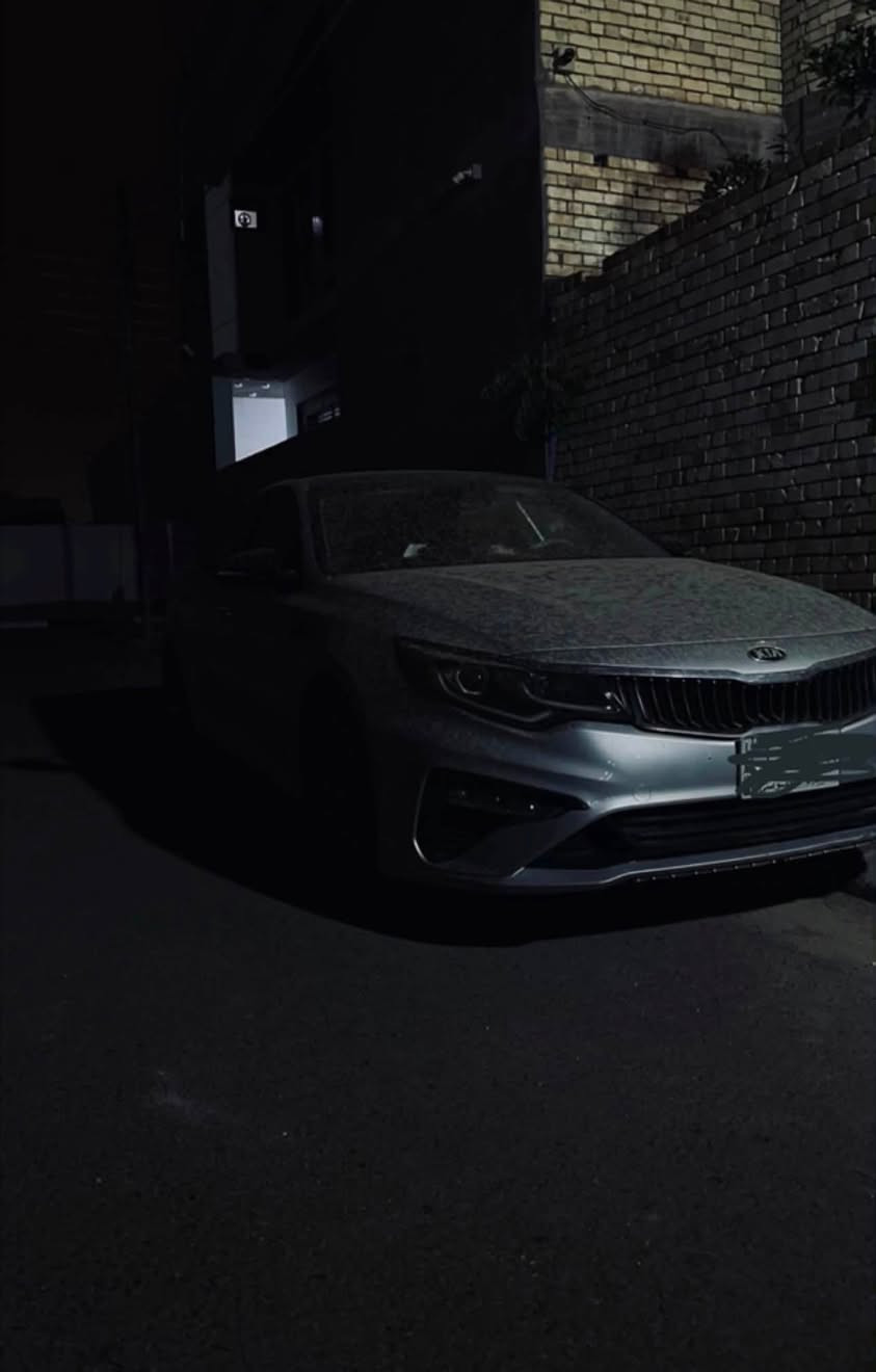 🚘 كيا أوبتيما 2020 Black Edition للبيع 🚘
📍 الموقع: كربلاء المقدسة
🇺🇸 الوارد: أمريكي
🌟 المواصفات العامة والفئة:
• الفئة: S (أعلى فئة بالمواصفات الجانبية) 🔝
• المحرك: 2400\text{ cc} ⚙️
• النسخة: Black Edition المميزة بالكامل 🖤
🛠️ المواصفات والإضافات:
• القيادة: قيادة آلية + نظام تحديد مسار 🛣️🤖
• الراحة: تدفئة مقاعد + تدفئة ستيرن 🔥💺
• التبريد: منظومة تبريد جديدة (ثلج ما شاء الله) ❄️💨
🔍 حالة السيارة (الحادث والورق):
• الحادث: بنيد وصفحة فقط 🛠️
• الوضعية القانونية: كتاب معوقين وتتحرر في شهر 11 القادم (يعني باعتيار حرة تماماً) 📄🔓
• 📷 صور الحادث: مرفقة أدناه في المنشور 👇
💵 السعر:
• بالعراقي: 19،932،000 دينار 🇮🇶
• بالدولار: 132$ (ورقة) 💲
وبيها مجال
📞 للتواصل والاستفسار: *********** 📲
