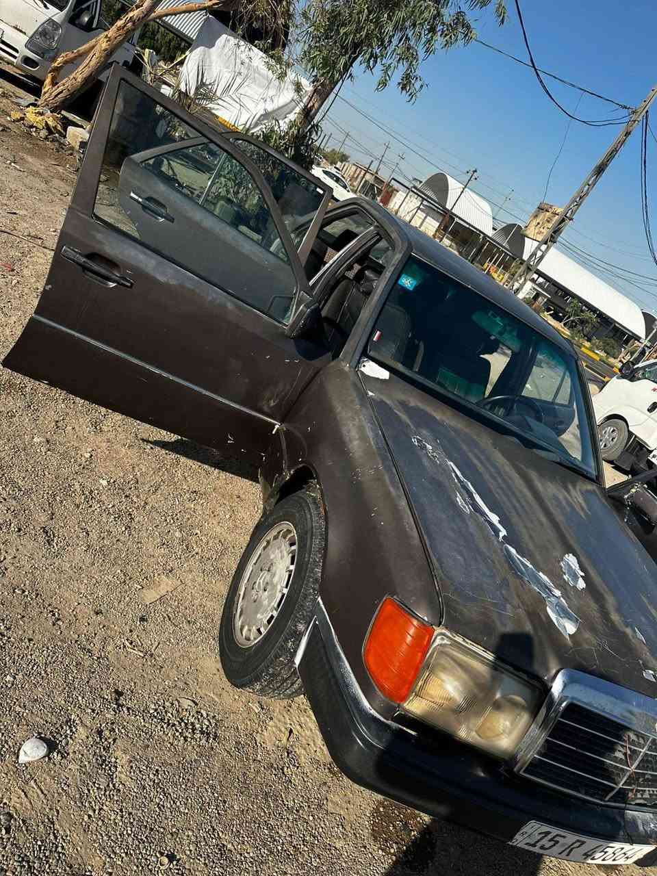 مرسيدس • موديل ١٩٩٢ • بغداد