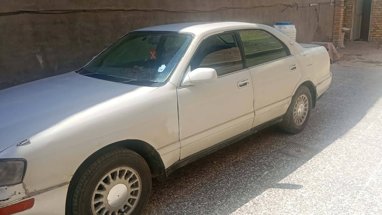 السلام عليكم مرخصت المدير الكروب المحترم سوبر مكينة كير دواخل تخم تاير رقم بغداد المكان ابغداد النهروان مكلف بل نشر الرقم الهاتف ***********
