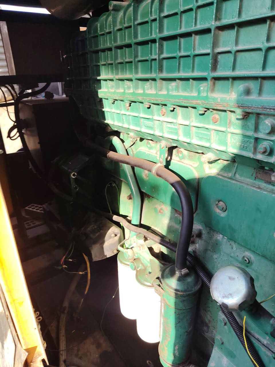فالفو ج10سوبر 6سلندر كاتم ستندر لاصرف لابخار استندر توليد استانفور مضلع 200kv كربلاء ***********
