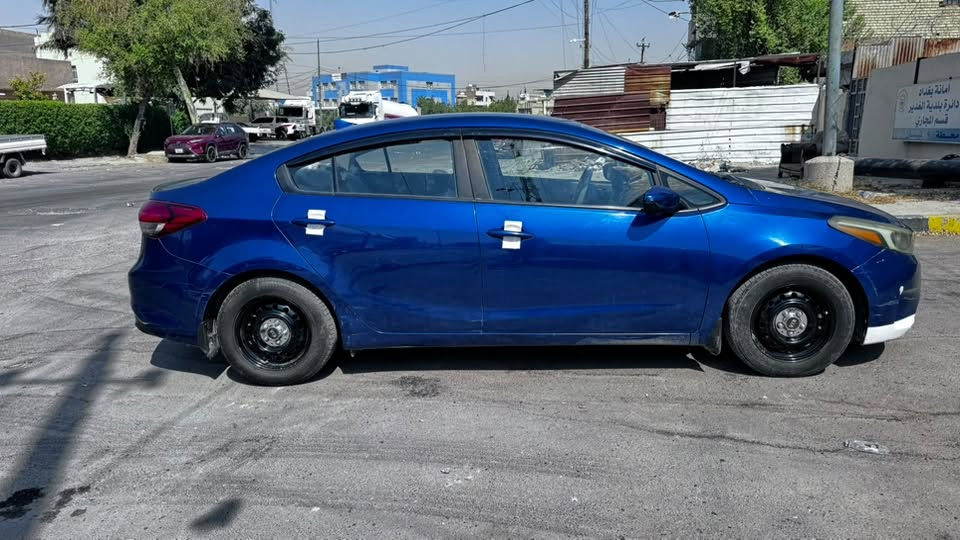 السلام عليكم للبيع فورتي 2018 وارد امريكي  رقم بغداد  تحويل ثاني يوم بسمي مكينه2000دوش كيرAT حادثهه بدون حادث بأمريكا بل عراق بيها شويه طخطخات  شرط كفاله السياره تبريد انجماد❄️ كله شغال دواخلها بل جيس  تخم تاير جديد  لغود وشواصي وتكم وحوض  مكفوله موجوده صور الحادث كفاله السياره السعر 115 بيه مجال مكاني بغداد بلديات  للاستفسار ***********غير موجود فيس  الشراي يتصل 
مراوس عادي
