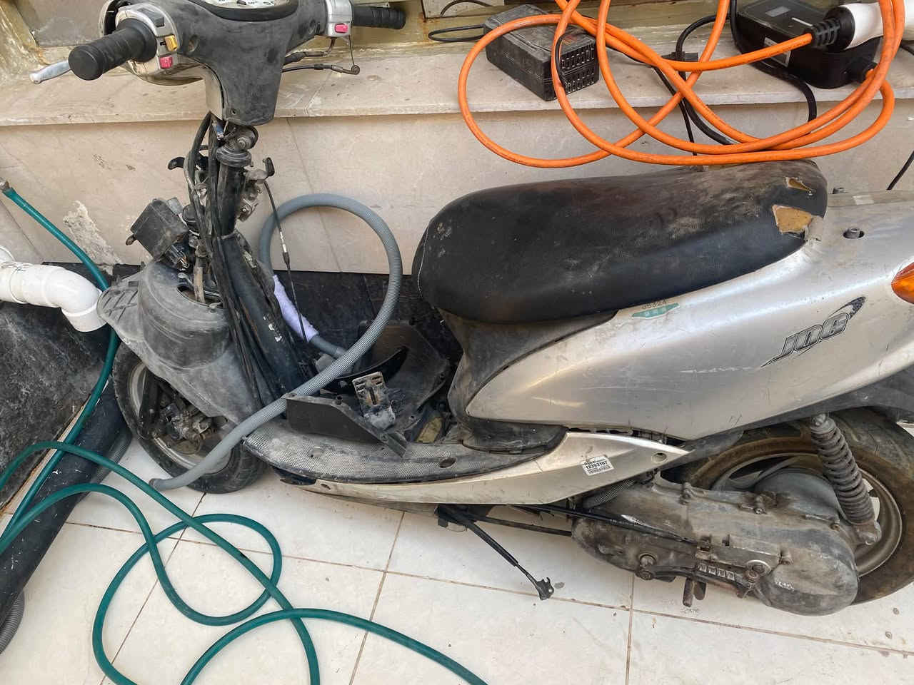 سلام عليكم دراجة عصفوريا طافيه سعرها 100 الف للاستفسار على *********** عنوان بغداد الدورة
