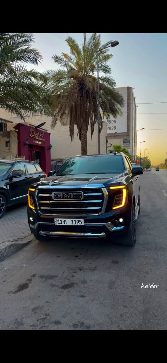يوكن الفيشن • ماشيه ٣٨٠٠٠ • رقم بغداد ١١٩٥