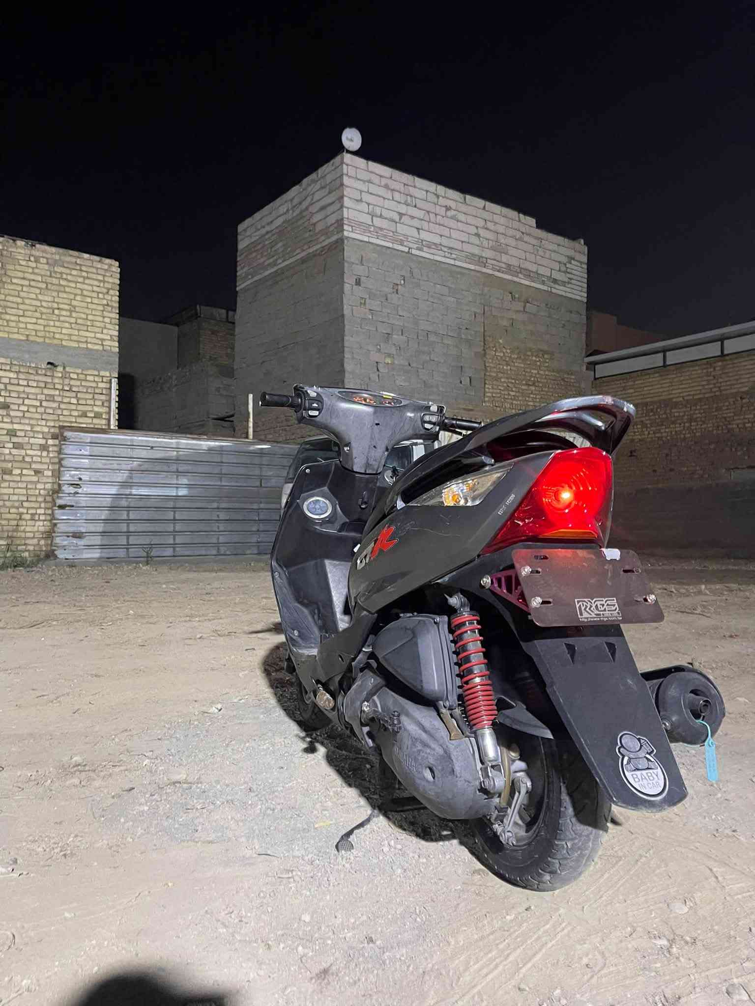 سلام عليكم 👋🏽
دراجه ماكس ثعلب دراجه رمبه ماصارله هواي من نازله كله بلاد وبيه تزويد اشياء بسيطه دراجه خير من الله سلف كابريتر كله بلادي كفرات ختم واحد وبلاد دراجه تخبل شلعه ومعدل شك الكاع ,العنوان حي اور السعر 950 وبيه مجال حك جيه رقم الموبايل ***********
