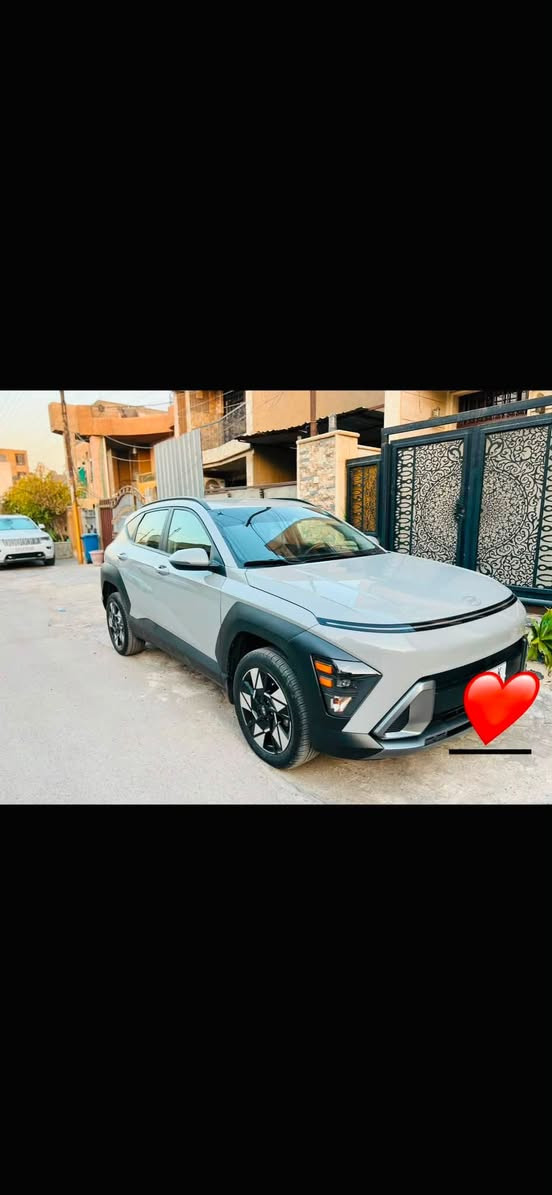هونداي كونا  25 محرك 2000 دوش
وارد امريكي بصمة باب تشغيل  عن بعد الون سمنتي السيارة مكفوله من صبغ وتبديل فقط بارد صور الحادث والسونار بالمنشور
 شاشة متصلة ابل كار بلي
كامرة خلفية دوارة 
رادار أمامي خلفي وجانبي 
نقطة عمياء
تنبية خروج عن المسار
قيادة ذاتية
بريك تلقائي
كرسي كهرباء
تبريد مناخ متغير
تبريد خلفي مخارج شحن 
باقي المواصفات معروفة رقم بغداد 
السعر المطلوب 168$ وبيها مجال بسيط العنوان بغداد  ***********
