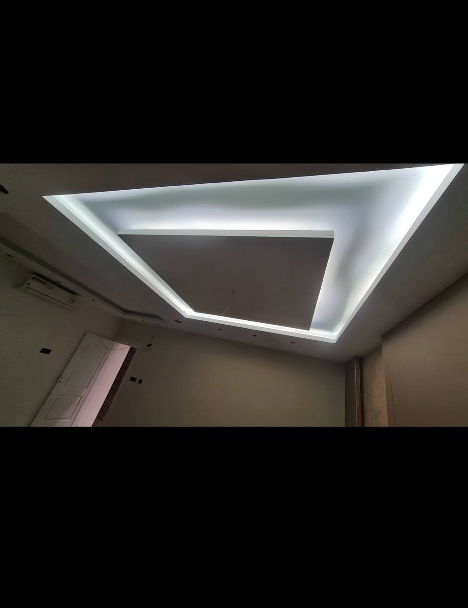 ديكورات داخلية • جبس بورد • ديكورات حديثة