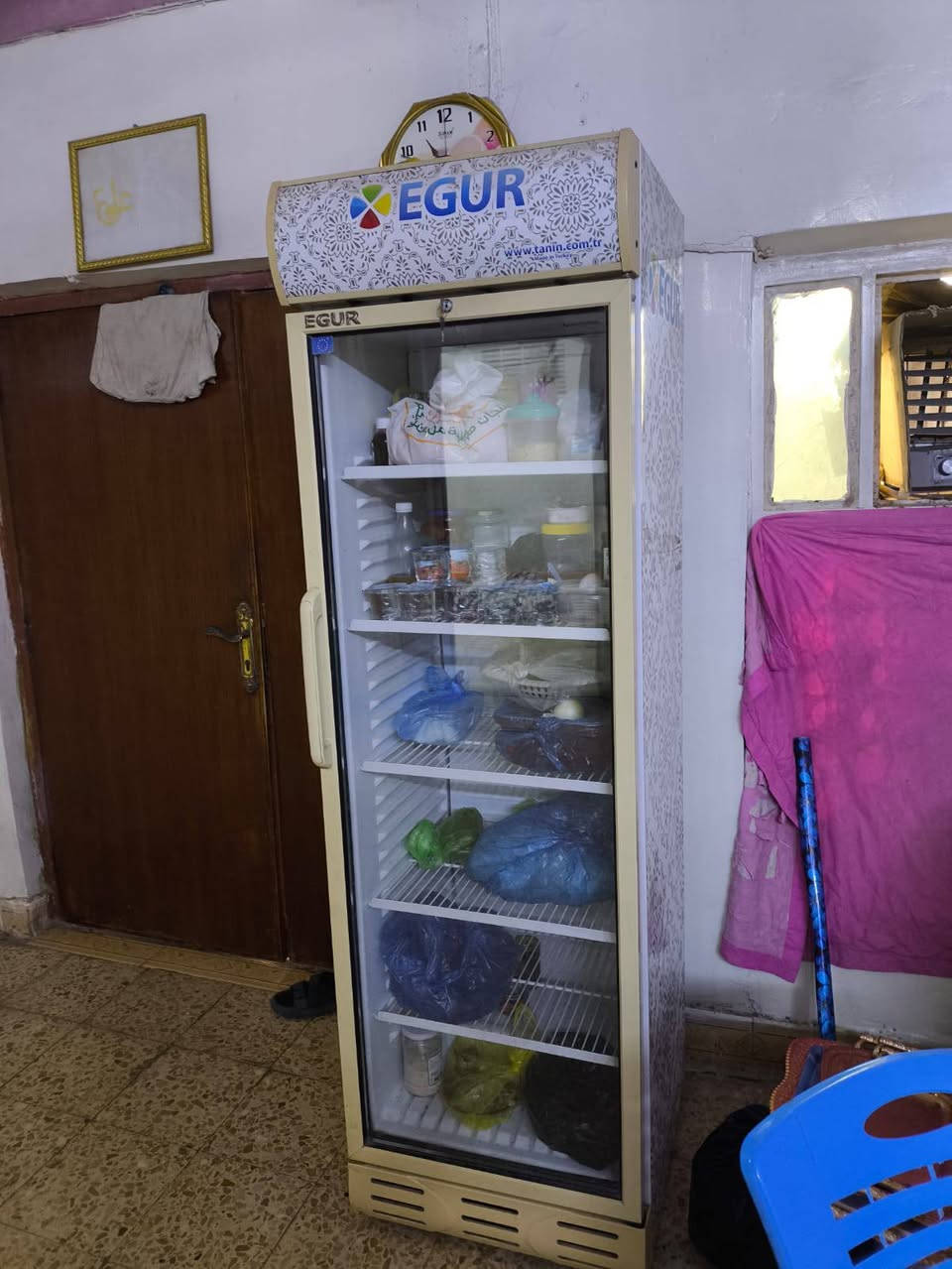 براد شركةEGUR اصلي براد قوي كلش مستخدم قليل مال بيت سبب البيع راح يشيلون براد نضيف كلش
سعره 300
وأتساب  ***********
