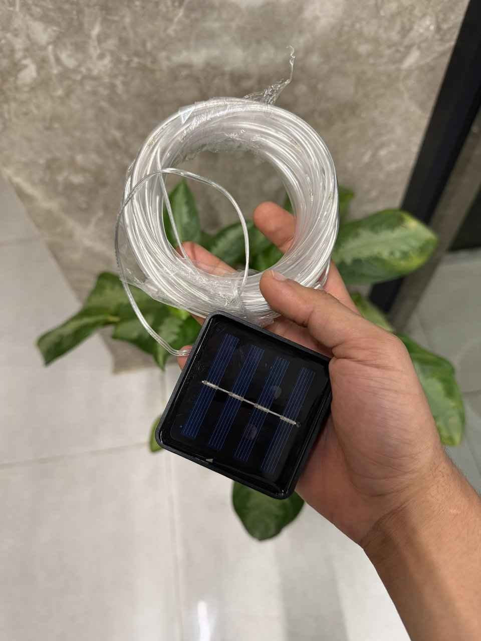 خلّي أجواء بيتك وحديقتك أحلى بلمسة ضوء ✨🌈
إنارة شمسية بسلك نحاسي مرن، تشتغل بالطاقة الشمسية وتضيء تلقائياً بالليل، وياها 8 أوضاع إضاءة حتى تختار الجو اللي يناسبك 💡☀️

مناسبة للحدائق، الشبابيك، الشرفات، الأشجار والمناسبات 🎉🌿
ركّبها بسهولة واستمتع بأجواء مميزة بدون أسلاك كهرباء ولا تعقيد 🤍

خلي الإضاءة تحچي عن جمال المكان
المميزات:

. تعمل بالطاقة الشمسية وتُشحن خلال النهار.

.قياس 7 امتار :

. إضاءة متعددة الألوان.

. تحتوي على 8 أوضاع إضاءة مختلفة.

. تضيء تلقائياً عند حلول الظلام.

. مقاومة للماء والغبار IP65 .

. سلك نحاسي مرن وسهل التشكيل والتركيب.

. مناسبة للاستخدام الخارجي والداخلي.

. مثالية للحدائق، الأشجار، الشرفات، الواجهات والمناسبات.

. لا تحتاج إلى كهرباء أثناء التشغيل، مما يجعلها عملية للتزيين الخارجي

​✨ للطلب أو الاستفسار:
تواصل معنا عبر الرسائل الخاصة 
📱 واتساب: ***********
​💰 السعر: [16 الف]
🚚 التوصيل: مجاني لجميع محافظات العراق 🇮🇶 بغداد, العراق
