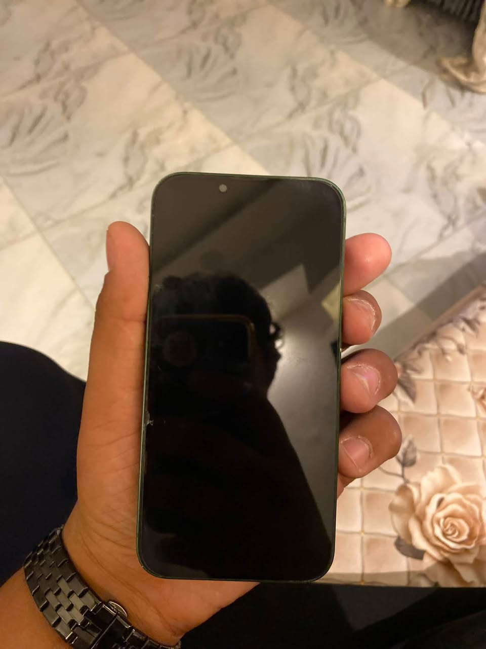 آيفون ١٣ • ١٢٨ • بطارية ٧٥٪