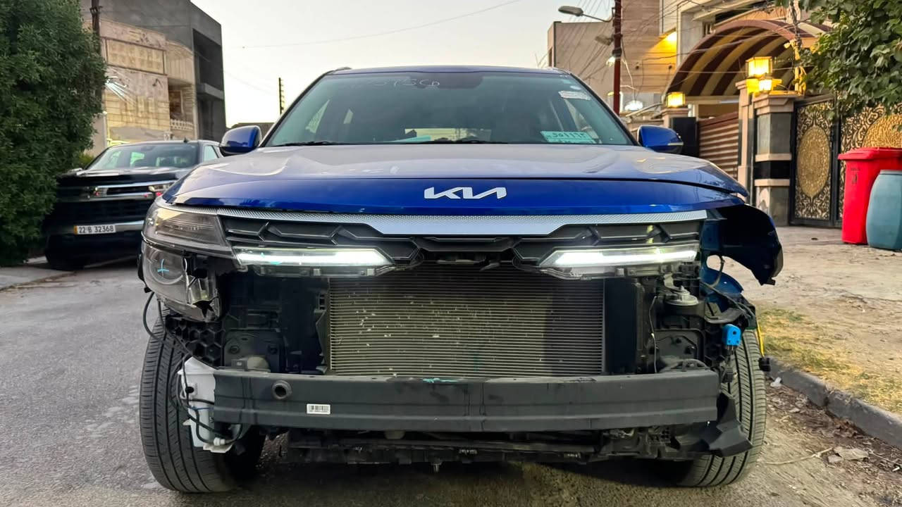 السلام عليكم

كيا سيلتوز 2024 نص فول

دفع رباعي 

ماشيه 24,000mi

KNDEUCAA4R7641711

حادثها: دعاميه اماميه ولايتات فقطط بدون ايرباك

مكانها بغداد العامريه

***********

تريدها على وضعها بدون رقم 14,800$

مصلح وكامل مرقمه 16,700$
