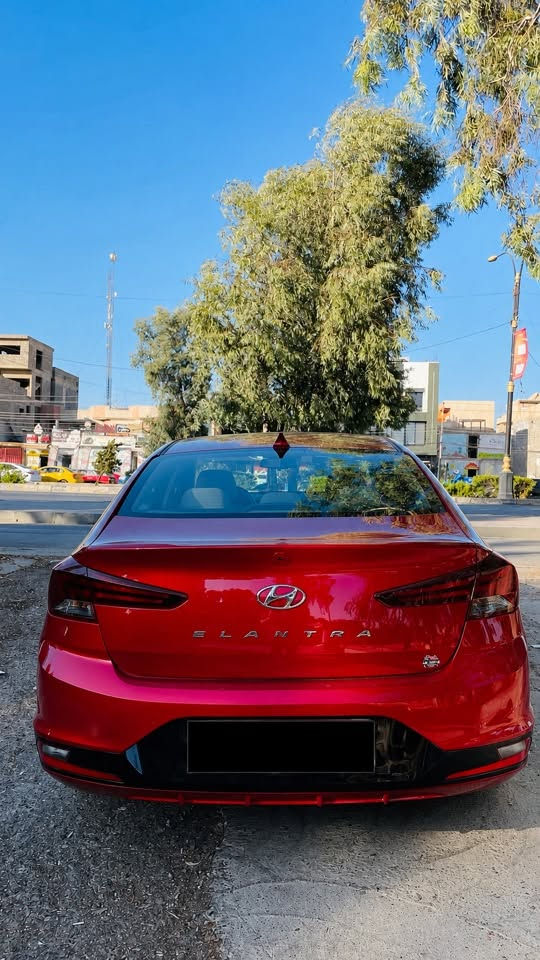 السلام عليكم .. ♥ 

🛑اقرأ التفاصيل قبل ماتتصل كلشي موضح 

Hyundai Elantra Sel 2020

• فول بصمة 
• سلايت 
• بصمة ابواب 
• ⁠كروز سرعة + تحديد مسار
• ⁠نقاط عمياء 
• ⁠اوتو ستوب
• منظومة زينون 
• ⁠كشنات تدفئة
• صندوق ذكي + بصمة
• تبريد ثلج 🧊 
• طخم جديد 🛞 
• محرك 20 دوش 
• كير cvt 
• ماشية 78 mi
• ⁠رقم اربيل تحويل مباشر 
• رقم الشاصي
5NPD84LF5LH618701

• حادثها جاملغ جهة السايق مصبوغ مع ربع الباب اصبعين بوند وجهة سكن كلير امريكا فقط بدون حادث وشوية رش بالدوار الخلفي ايرباك ستيرن سستم بدون دواخل بدون شواصي 
• بيها ملاحظات حالها حال اي سيارة حديد مال شارع • 

• ⁠السعر 141 $

• واتساب ***********
• اتصال ‭***********
