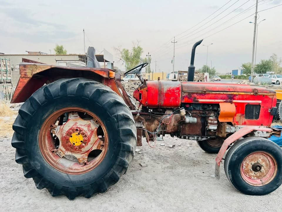 ئەو عەنتەرە لۆ فرۆشتن پاوەرە سعری 25وەرەقەو مەجال
***********
