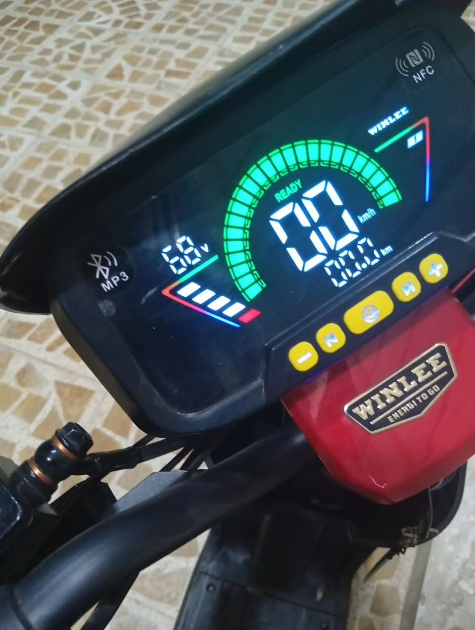 السلام عليكم مكلف بل نشر 👍 
مطور R9شرط جديد مصارله اقل الشهر من 
ماخذه شرط جديد بطاريات شرط يقرون فول 
اذه مو فول لاتخذ وفسفوره شرط👍وعقل وملف كله شرط وين
معجبك افحص/بي نضام رجوع Rتحكمات شاشه 
ام بي ثري صوت عالي سكن دوار عالي ناصي كله شغال 
اذه شراي خابر ودلل /***********انتصال/مكاني ايسر 
+مكلف بل نشر
