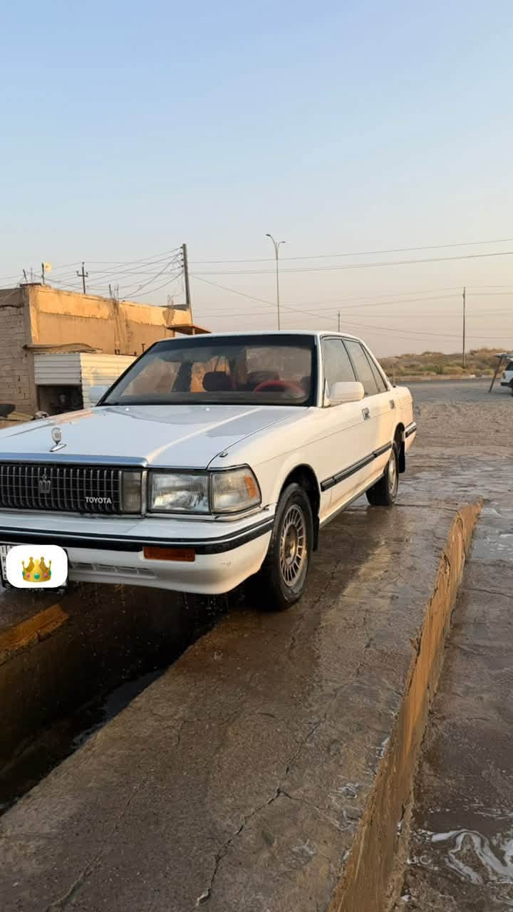 🚘 للبيع تويوتا كراون أم التاج – موديل 1988 🚘
🔹 اللون: أبيض
🔹 صبغ: صبغ عام جمالية
🔹 التبريد: موجود
🔹 المحرك: بطة
🔹 الگير: بطة
🔹 الداخلية: أحمر قماش ❤️
🔹 التايرات: جديدة 🛞
🔹 الممشى: 180 ألف كم
🔹 يسره بلاد
🔺شاشة 🖥️
1️⃣ الرقم الجديد (ديالى)
✨ السيارة نظيفة دواخلها نظيفه وحلوه وكاملة وعلى آخر حباية، وتستاهل المعاينة.

💰 السعر: 55 ورقة
🤝 للجاد والشراي يتدلل

📞 للتواصل: ***********
محمدعامر الاحبابي
