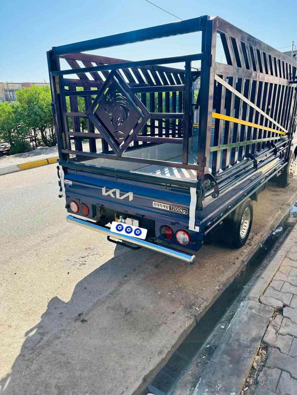 مندوب اعتذر على الخاص وشكرا 🙏يا الله من رخصة الادمن المحترم.      
السيارة معروض للبيع فقط لوجود ظرف🫶‏
سيارة تريد واحد ابو مصلحة و جناي  ؟ ‏والله لو بيدي ما انشرها أعادة نشر🔃 ‏ ‏ بالعافيه على ياخذه  من نفس طيب سياره كارتون بالحقيقه احلى من الفديو+الصور ❤️

 اخوان أقره المنشور  مرتين👇 واتصل ما يحتاج ‏أسولف بعد أنا 👑 ‏إذا شراي اتصل تأخذ عيوني ‏ول ‏ السيارة 
كيافحل  لون ازرق 🧿 سيار مسكر 2023اخرصداراخرموديل 💔للبنكو السوبر كاز  ادبلو 💯7️⃣ نمر كير عادي للبيع فقط ؟

مامشتعل السيارة زيرو.   ١٥//الف ماخذة زيرو السيارة من كوريا ماشية 4000 وهس حاليا ماشية  ١٥الف ❓ ‏صار لي سنة من  ماخذها

‏(ما مشتغل السيارة👀🧿👉 كفالة عامه السيارة متروكه صار سنه)

كفاله عامه سونار موجود👇👇  |رقم بغداد دولي  سنوية  ٧/٨/٢٠٣٠تحويل مباشر باسمي  

‏ فول مواصفات LO

داخل رصاصي  👽
كأمره خلفيه 

٢ /6دكم 

٣تحكم ستيرن جهتين

٤شاشه كامره 

٥كشنات تدفئه وتبريد هيتر ستيرن 

٦مري شفط |أشاير بالمري  |تحكم بالمري        

٧هيتر مري | هيترجام 

٨مثبت مسار| 

٩مثبت سرعة              

🔟 رادار امامي

١١كاملة تحويره ١٤

١٢محجر  

١٣سبيايه أم جك ‏ 

١٤كبات 

١٥دعامية  خلفية و امامية  سلستيل 

١٦دبه ماي سلستيل  

١٧ صندوك 
 ‏‏(إذا ما تعرف أسعار السيارة ال مسكر (كاز؟؟؟)لا تعبني الله يرزق الجميع  🤲🥰

مال جناي سيارة جاهزه من كلشي متعوب عليهه كلش هو أي👀👉
  صاحب السيارة 👈*********** فقط /أو اتصال  📞وتساب
