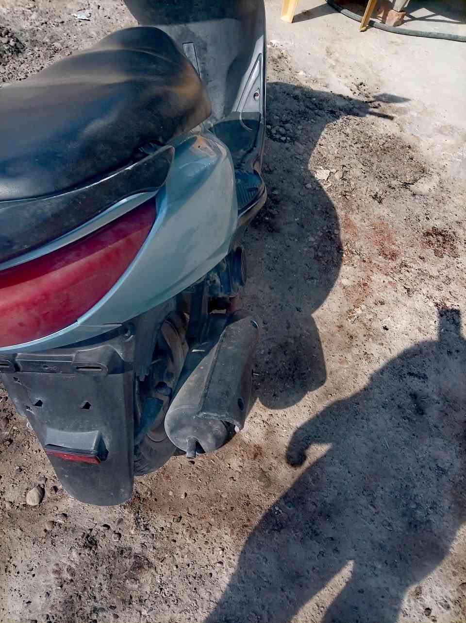 @دراجه بانزين بريز للبيع قيم واخذ كلشي كامل بيها
