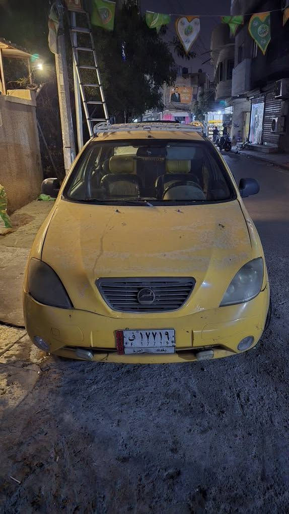 اريدها ب 30 ورقة 
عليها غرامات وهيئة وتجديد سنوية وهذني كلهن تنزل من سعر السيارة 
تبريد ممتاز مسجل بلوتوث بيها كامرة خلفية 
بيها نواقص بسيطة مثل الماسحات وتبديل الاضائة
السيارة لا صبغ ولا معجون بيها طخات خفيفة مرجع بارد 
السيارة ممغسولة ونشرتها ورة الغسلة تطلع حلوة بس بيع مستعجل
الاعظمية خلف مسجد ابو حنيفة النعمان 
*********** بغداد, العراق
