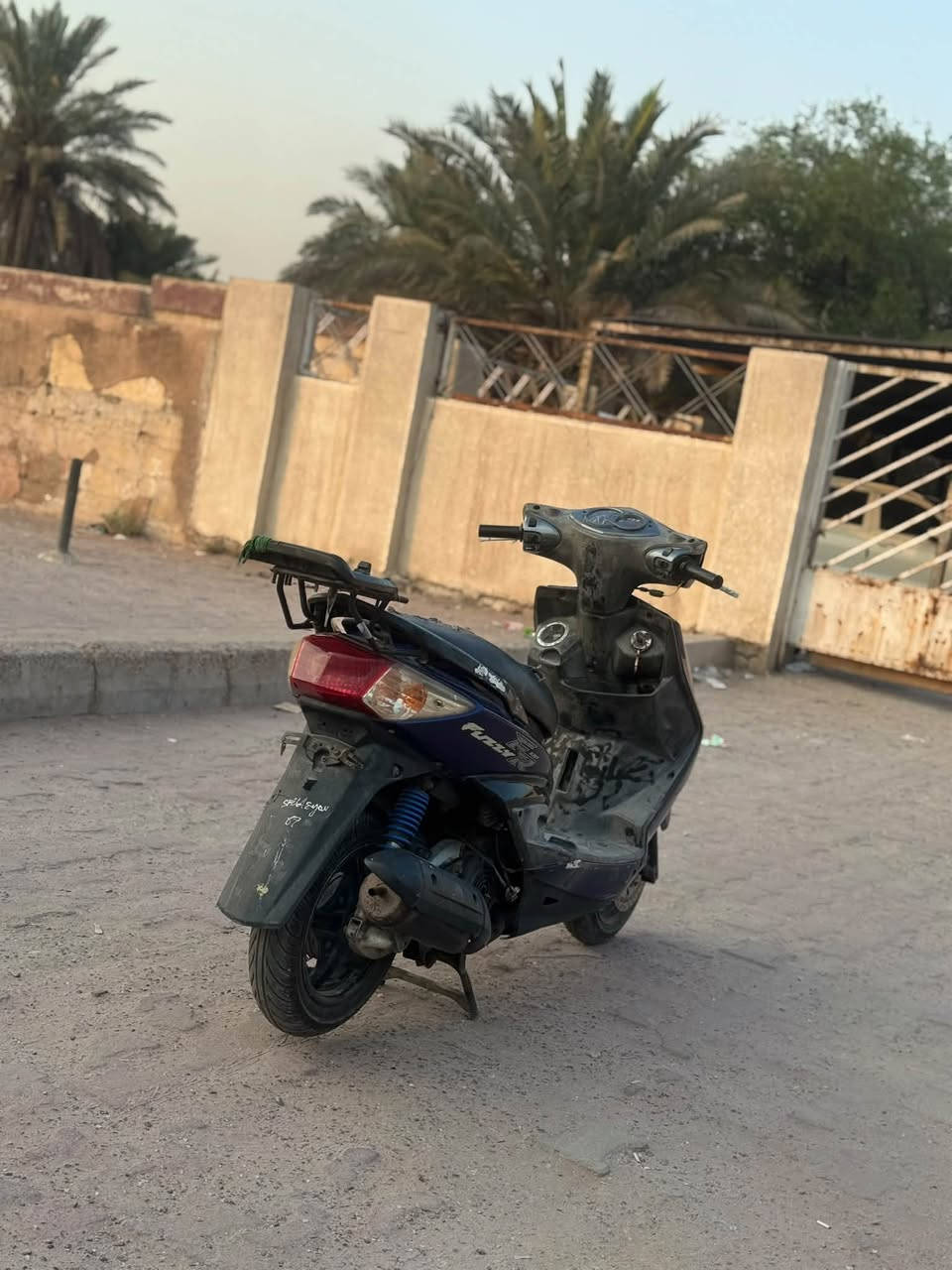 إذا مفتوحه تأخذها بلاش سكنس فحل كفاله عامه  ممفتوحه تاخذها من باب البيت وجيب لفيتر ليعجبك مكاني بغداد حي اور *********** السعر 550
