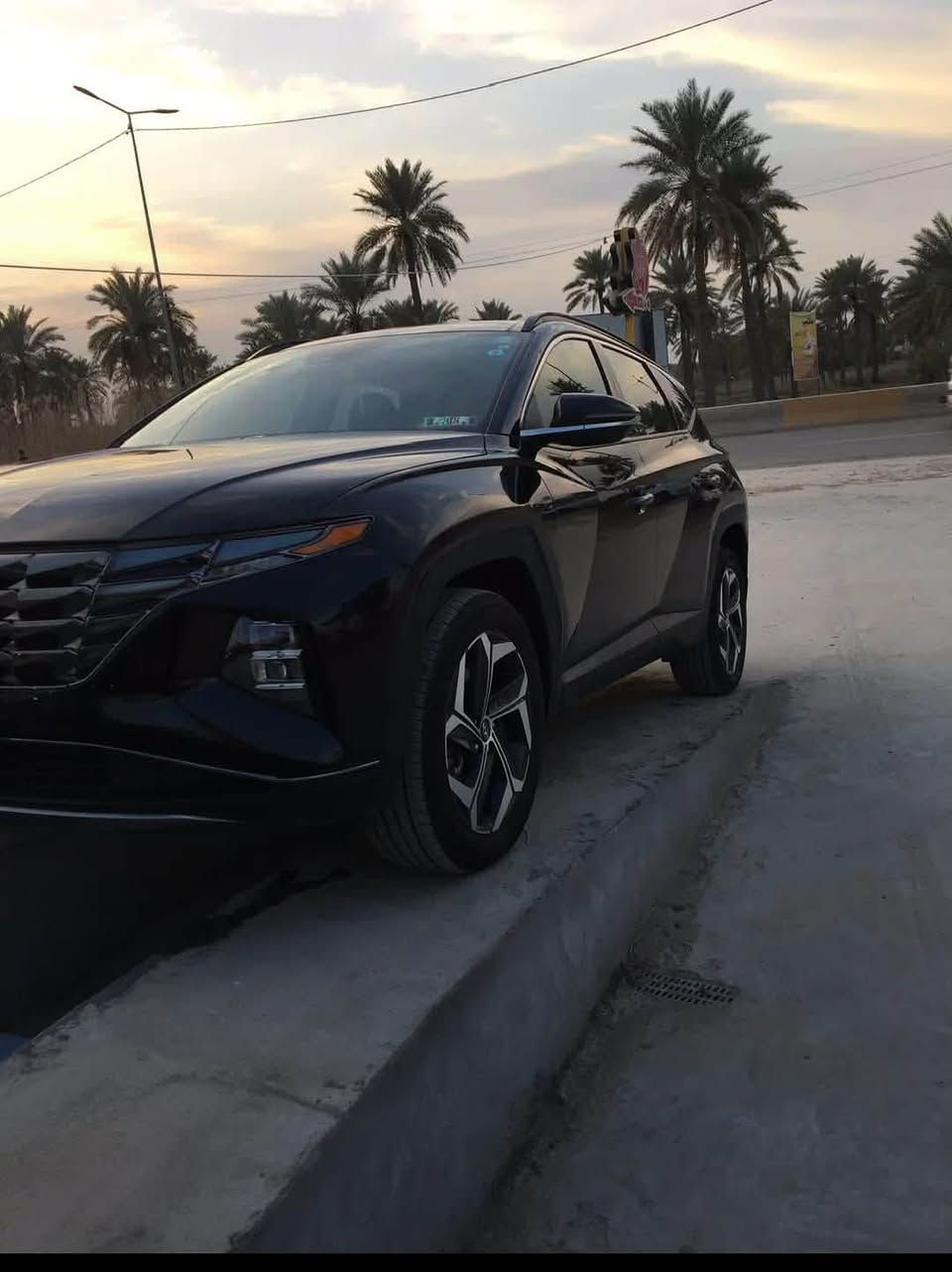 ‭ توسان امريكي 2023 فول مواصفات VIP
ضرر موضح بالصور 
ماشية 29 الف 
مكفولة من كلشي على وضع الشركة 
السعر 184 
مكان السيارة بغداد 
باسمي السيارة ‭***********‬
