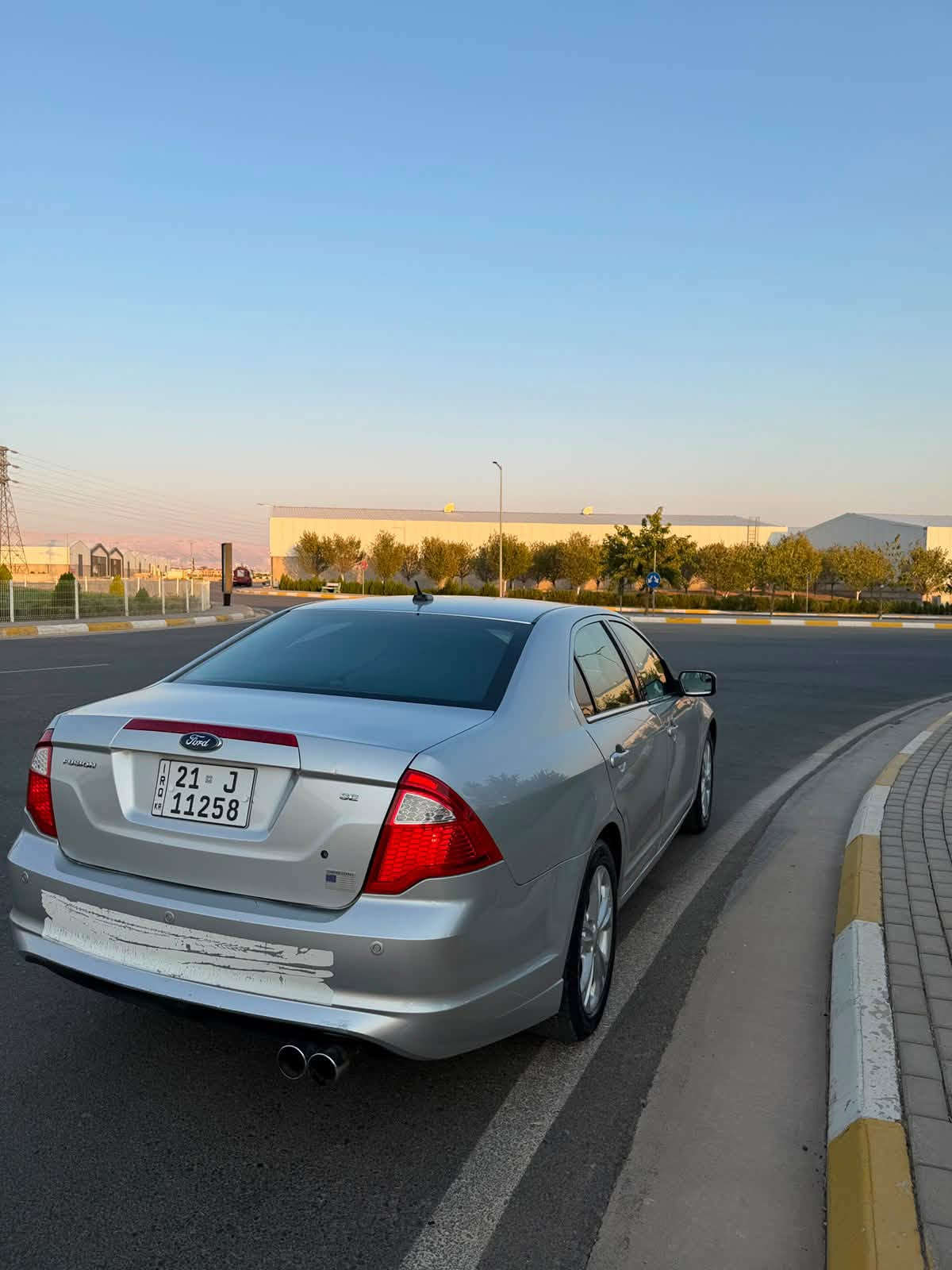 Ford  - 2012 -
📲 *********** سعر : 83💰
~~~~~~~~~~~~~~~~♦️
نموونە لە جواني تەنها دوو پارچە و پەڵەیە بۆیاغی هەیە بە بێ ناو بە بێ ئێرباگ 
مەکینەی ٢.٥ مەرغوب   
مواسەفات SE 
گێڕ و مەکینە بەشەرت نەشکراوەتەوە
♦️~~~~~~~~~~~~~~~~~
تەحویل و غرامە بەشەرت  و 
سەنەوی تازە تا    ٢٠٢٩ 
شوێن : سلێمانی 🌇

Ford  - 2012 -   
📲 *********** سعر : 83💰
~~~~~~~~~~~~~~~~♦️
مثال للجمالية فقط قطعتين و شبرة صبوغ عندة بدون دواخل و بدون ايرباگ 
محرك ٢.٥ مەرغوب   
مواصفات SE 
گێڕ و محرك بشرط ما مفتوح 
♦️~~~~~~~~~~~~~~~~~
تحويل و غرامە بشرط  
سنوية جديدة حتى ٢٠٢٩ 
مكان : سلێمانی 🌇
