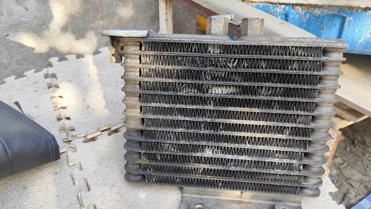 براد گير هوائي يحافظ على الگير بسعر 35 الف مال حاوية مكاني حلة للتواصل ***********

