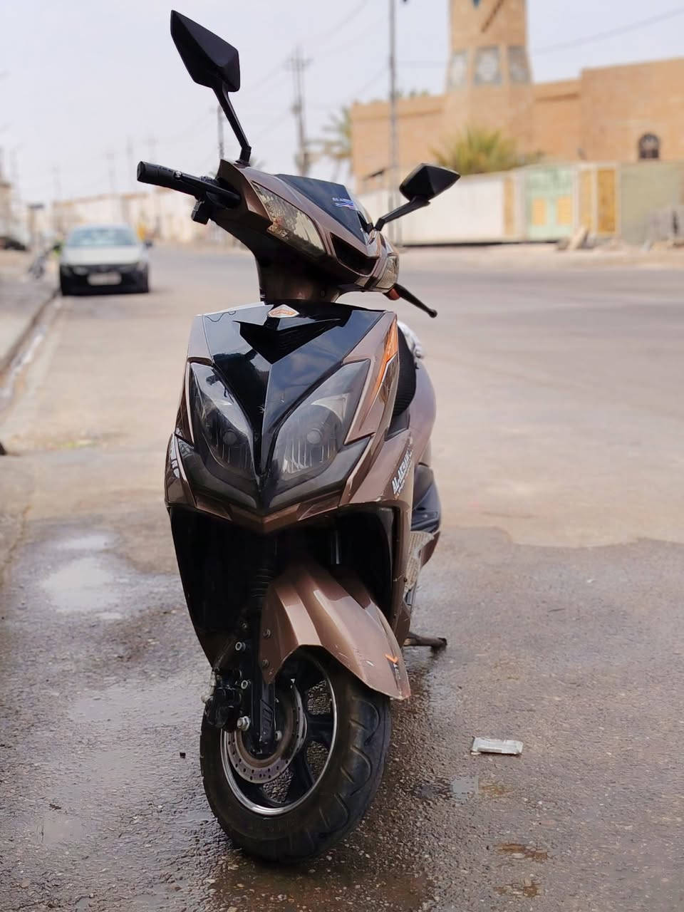 ماطور شحن نوع (الاخوين) للبيع جاهز من كلشي
* ماطور بعده جديد مال جناي
* تاريات بعدها جديده
* كشر مابي اي كسر بعده جديد
* بطارات يقرن ١٠
* زنون عالي ناصي
* كهربائيات كلها شغاله 
* نقوصات الي بي فقط اشاير كلوبات محتركه
* ملف ماله حيل قوي
* السرعه مالته هاي نوعيه معروفه

(السعر) (500) وبي مجال للشراي يدلل

الاتصال ***********

ماطورر جديد حيل تاخذه لابنك يروح بي للدوام 😁♥️
