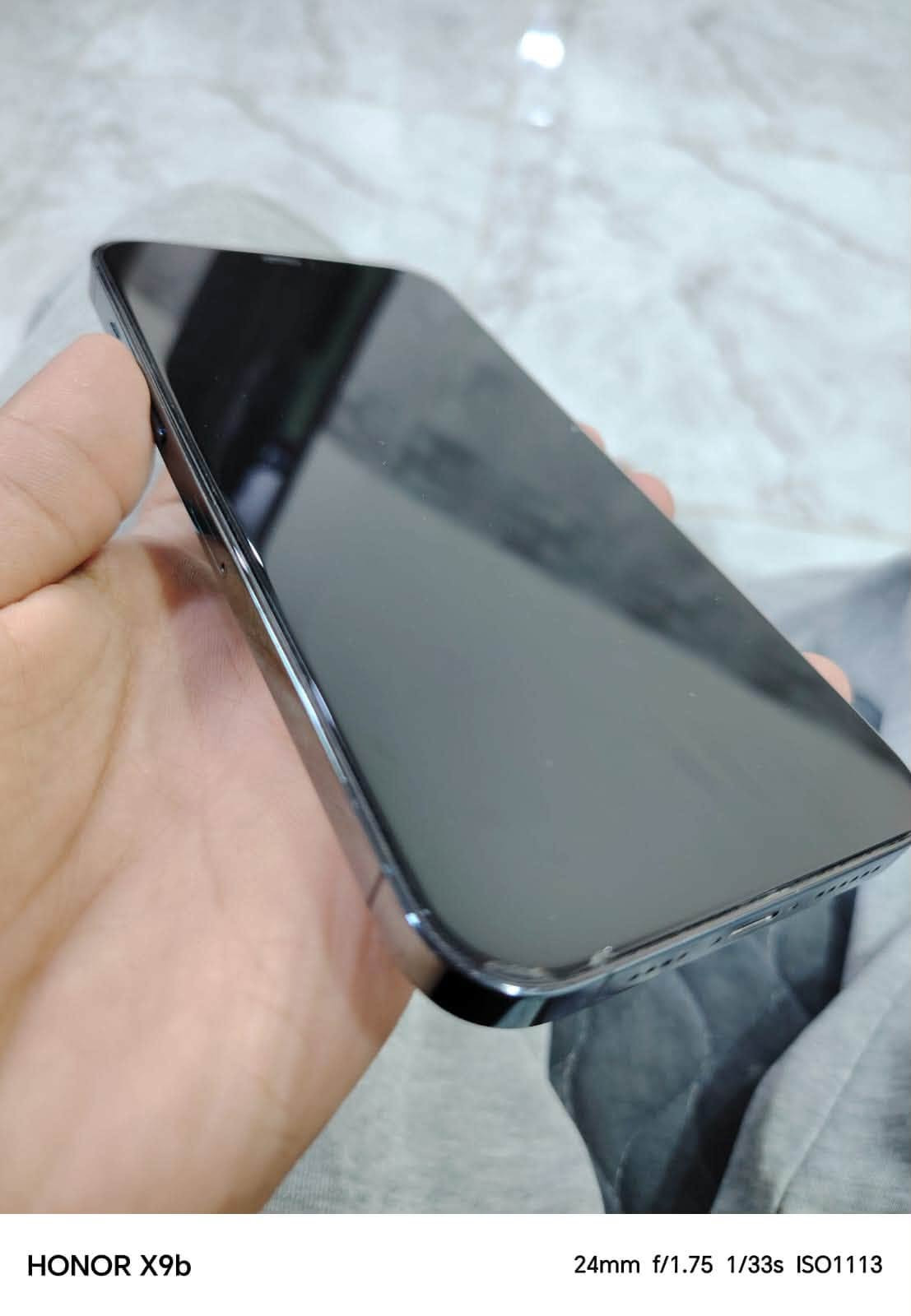 السلام عليكم للبيع  

ايفون 12 بروماكس 

شرط مامفتوح عل بلاد. ذاكره 256 

بطاريه 76 سعر 480 بي مجال بسيط 
الشراي يتصل ***********

نص مكتوب في الصور:
- HONOR X9b 24mm f/1.75 1/100s ISO4231
- HONOR X9b 24mm f/1.75 1/33s ISO1216
- HONOR X9b 24mm f/1.75 1/33s ISO944
- HONOR X9b 24mm f/1.75 1/33s ISO1081
- HONOR X9b 24mm f/1.75 1/33s ISO1063
- HONOR X9b 24mm f/1.75 1/33s ISO1113