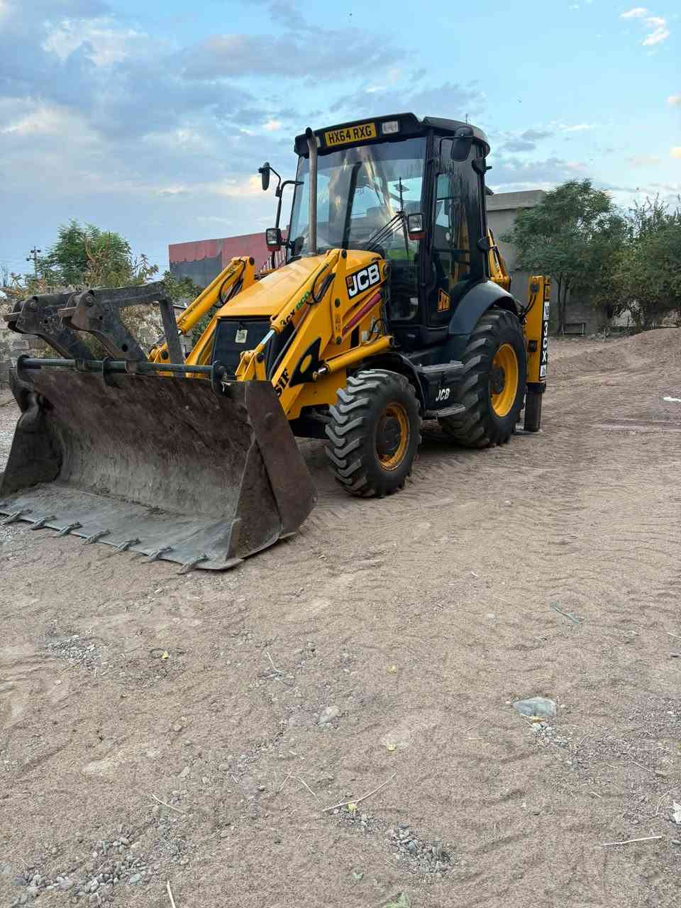 شاحنة • موديل ٢٠٠٨